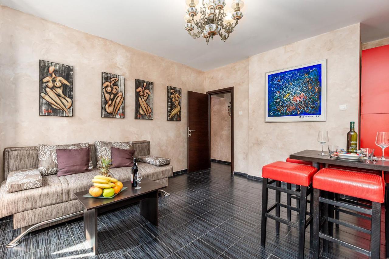 Apartmani Paulina 里耶卡 外观 照片