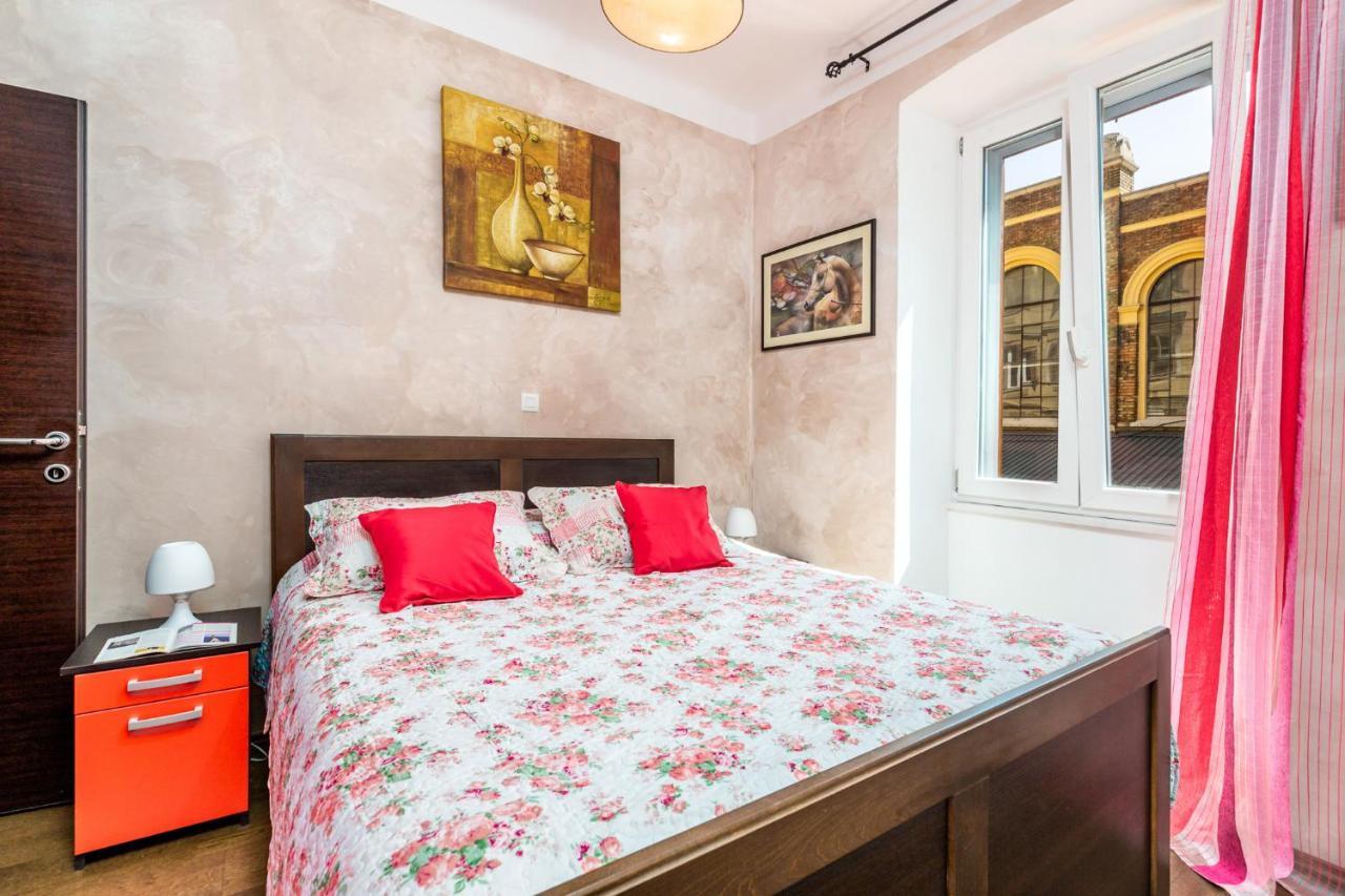 Apartmani Paulina 里耶卡 外观 照片
