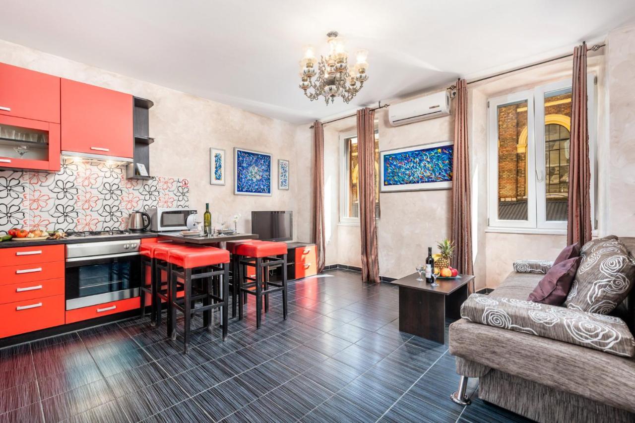 Apartmani Paulina 里耶卡 外观 照片