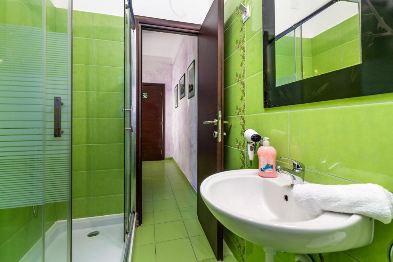 Apartmani Paulina 里耶卡 外观 照片